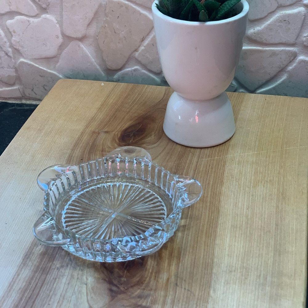 ANCHOR HOCKING | Queen Mary Vintage Ashtray